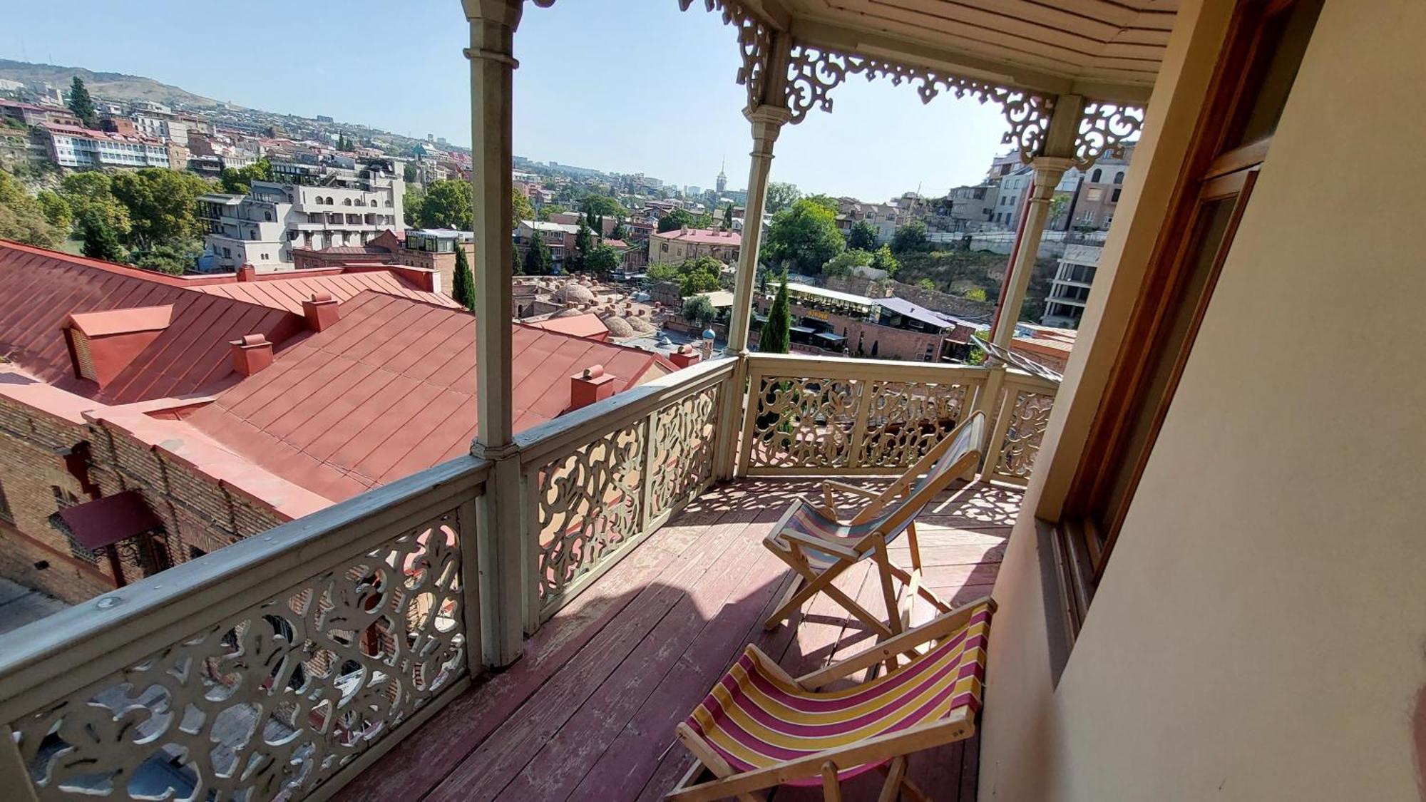 Anano Apartment On Botanikuri Tbilisi Buitenkant foto